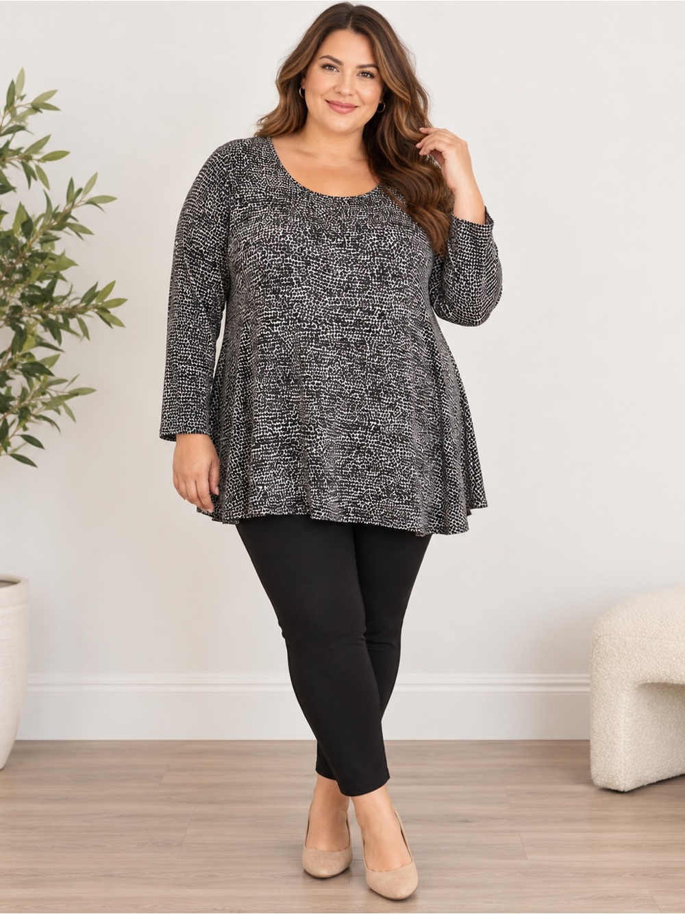 Anne Klein Black and White Animal Print Patterned Tunic Size 2X Flowy Office